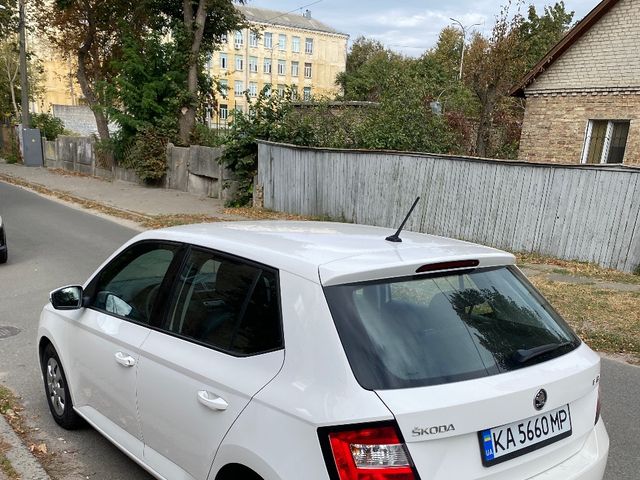 Skoda Fabia - зображення 4