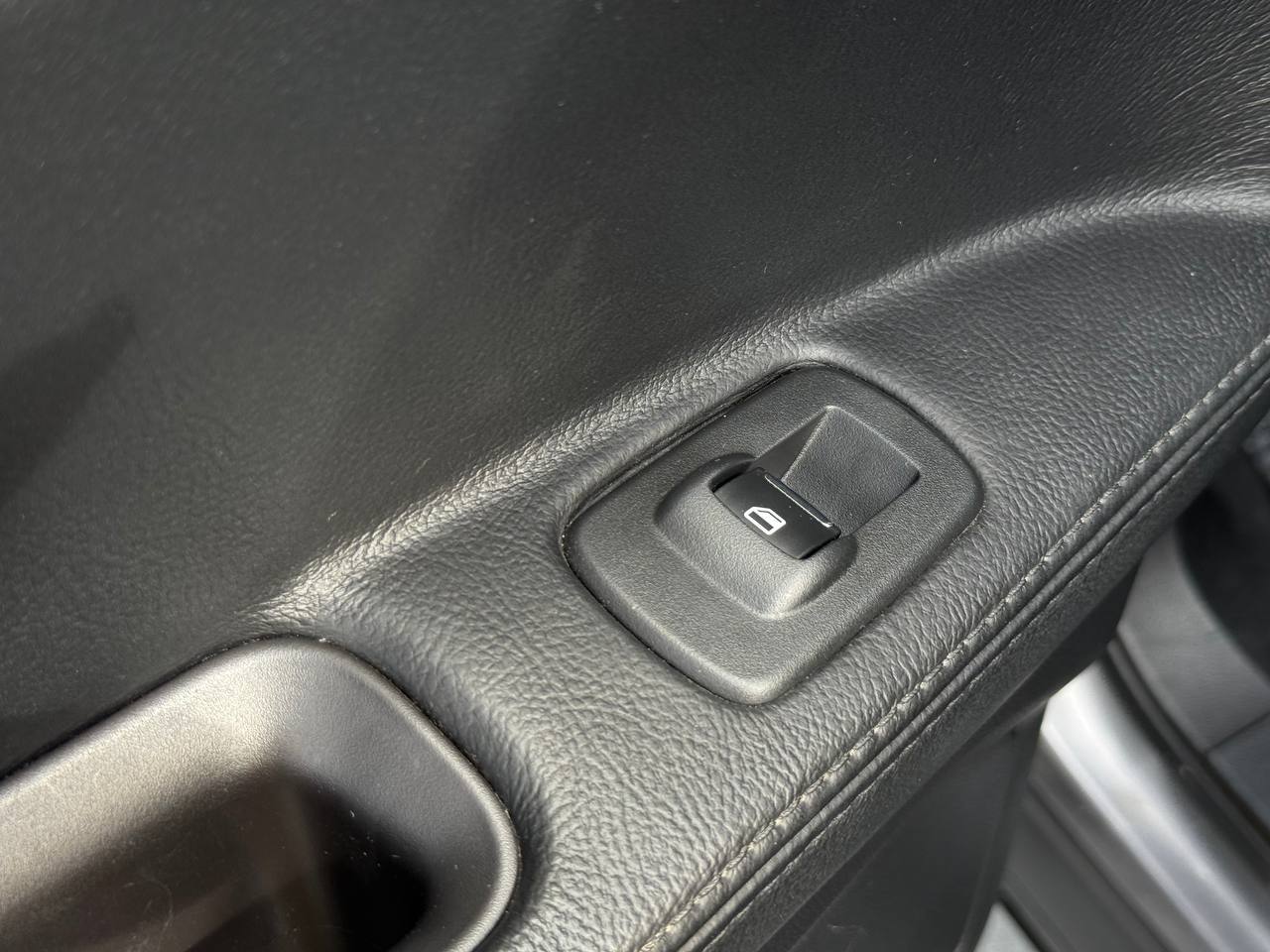 Ford Explorer - фото 41