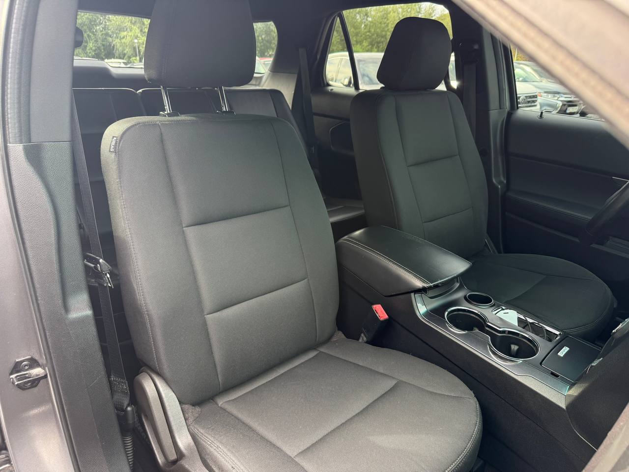 Ford Explorer - фото 58