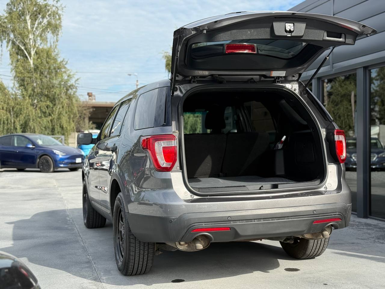 Ford Explorer - фото 61