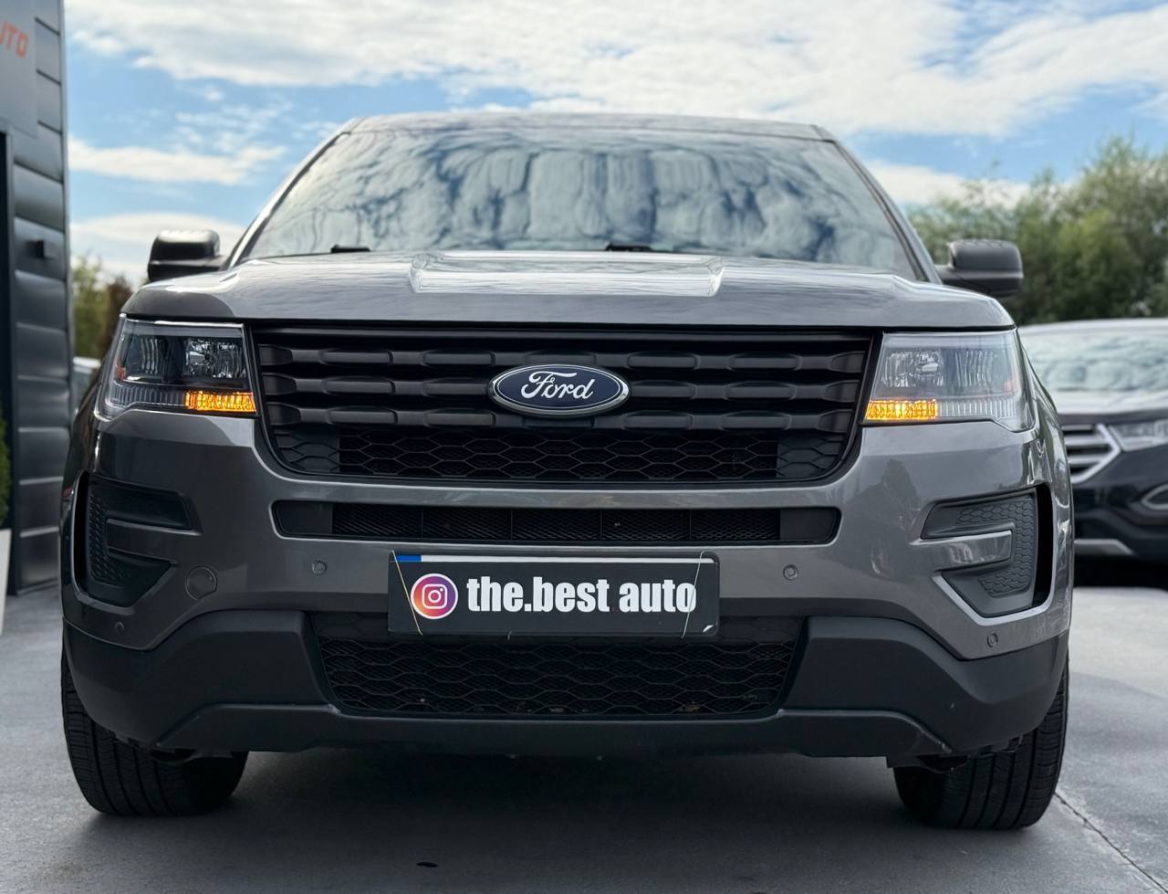 Ford Explorer - фото 15