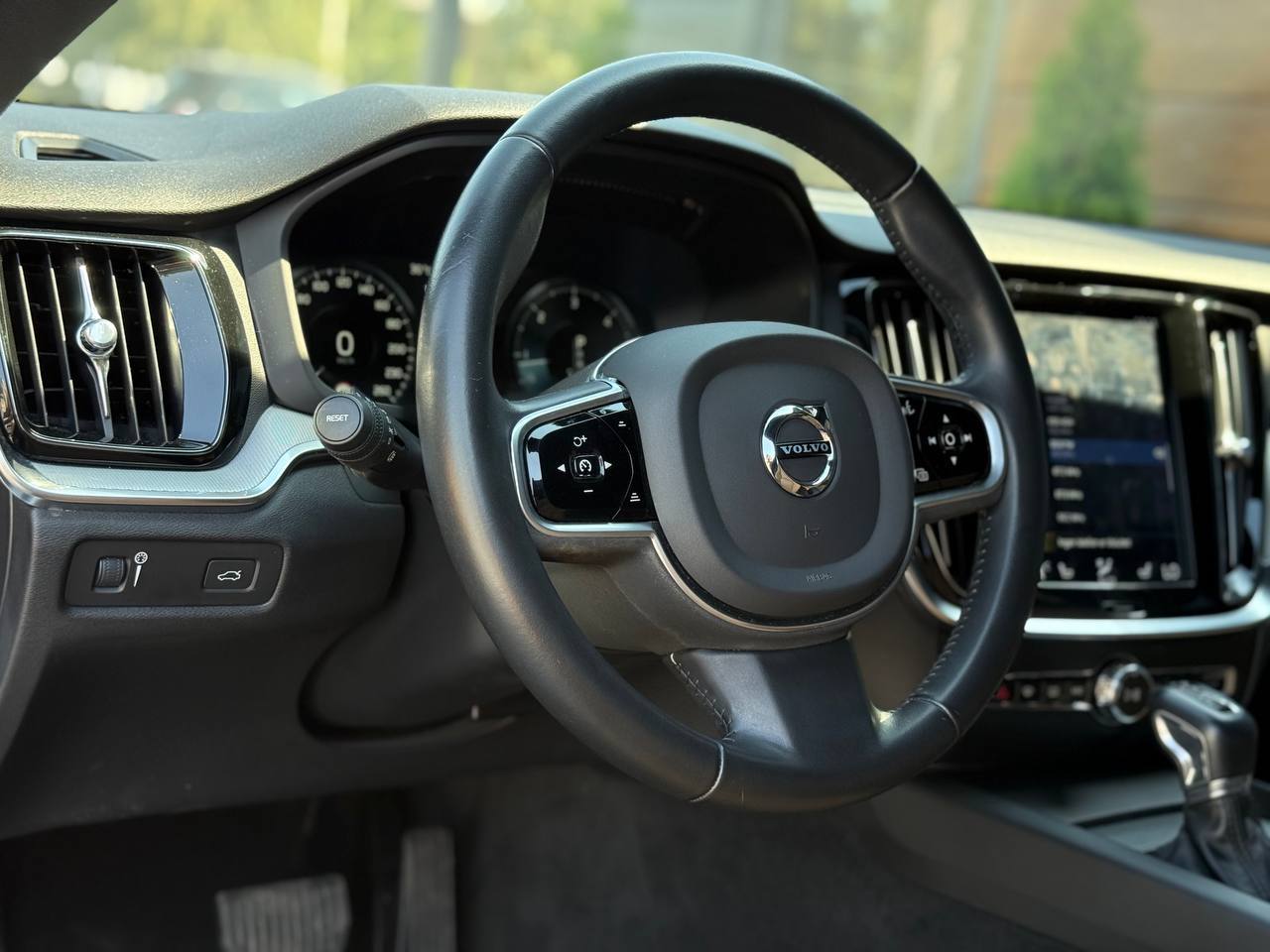 Volvo V60 - фото 26