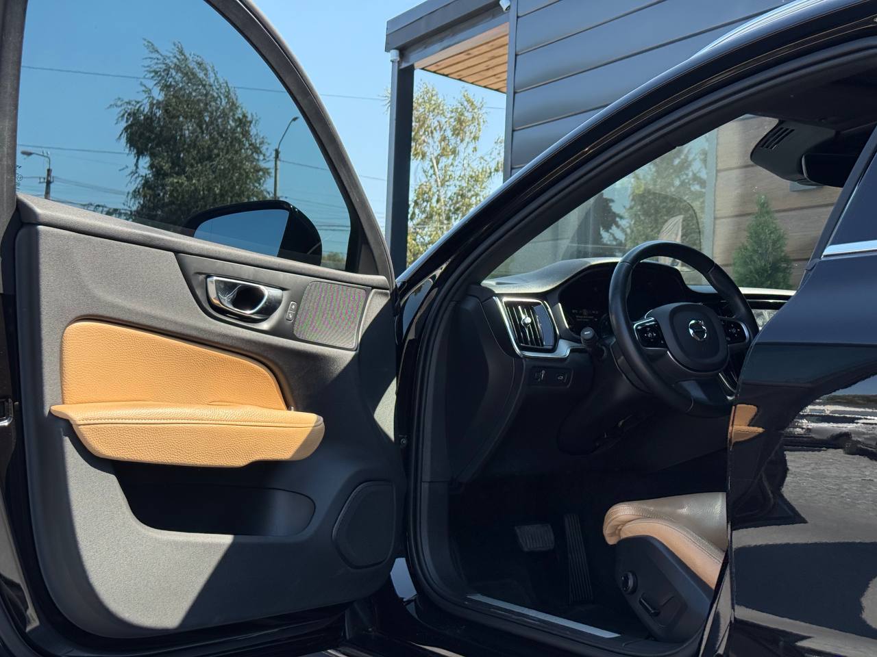 Volvo V60 - фото 17