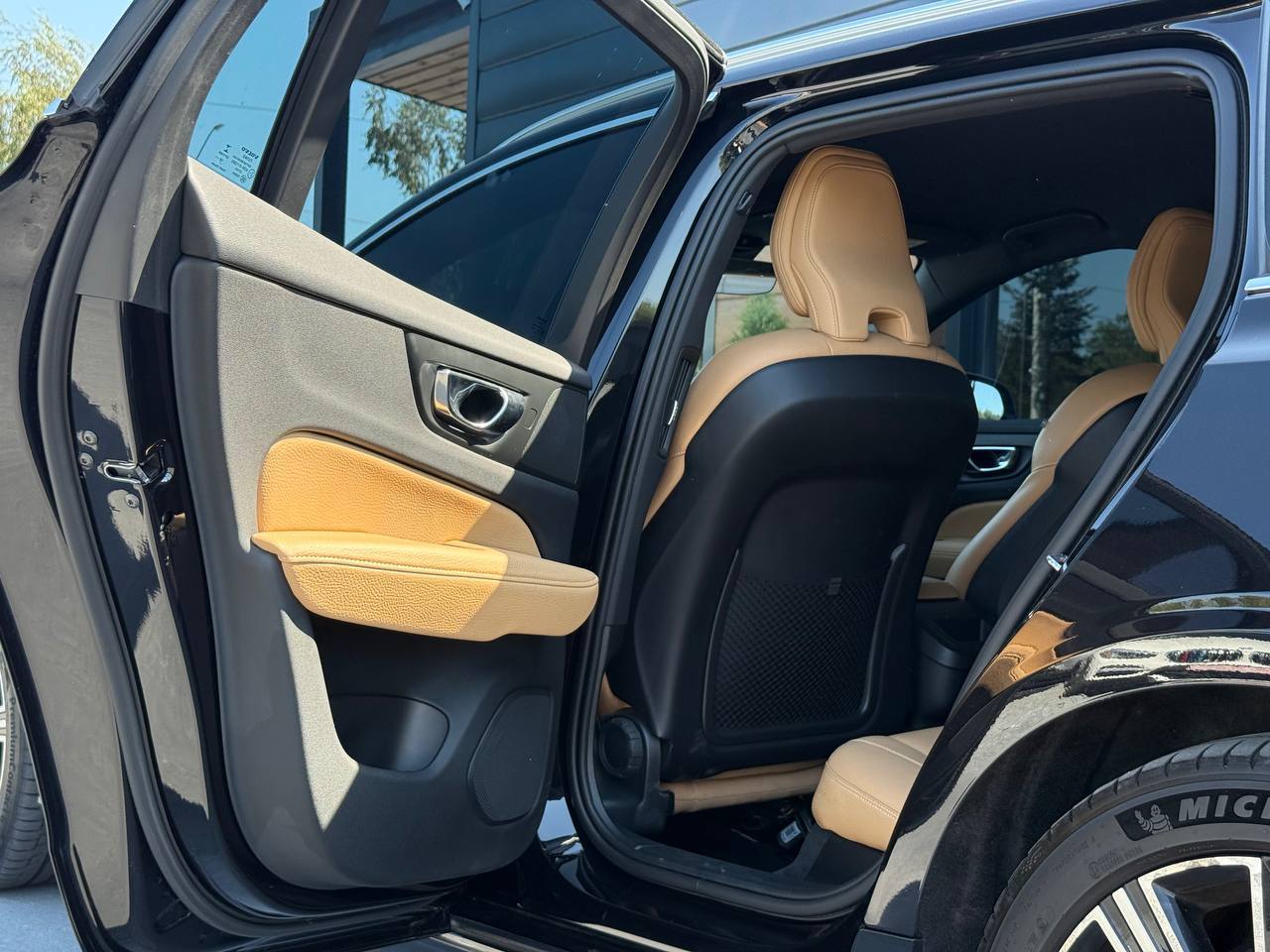 Volvo V60 - фото 43