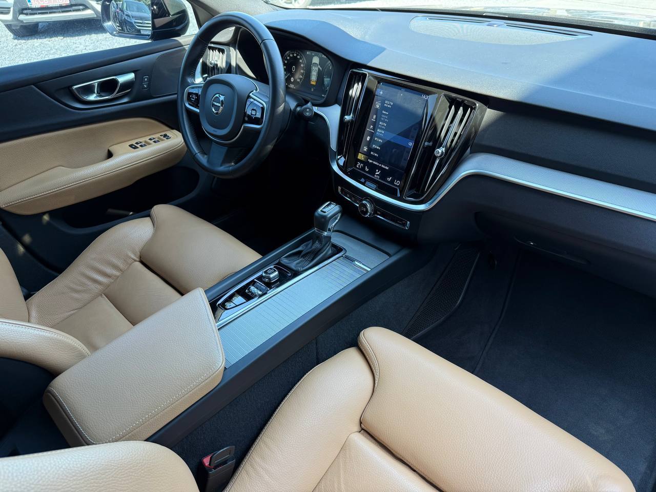 Volvo V60 - фото 68