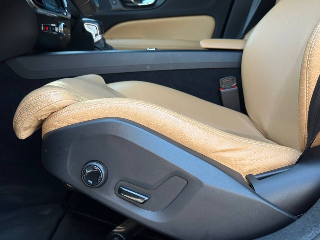 Volvo V60 - фото 23