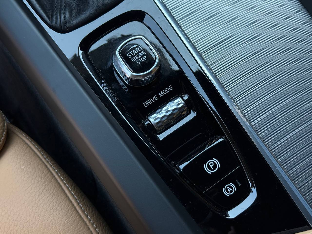 Volvo V60 - фото 41