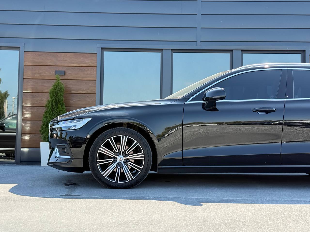 Volvo V60 - фото 8