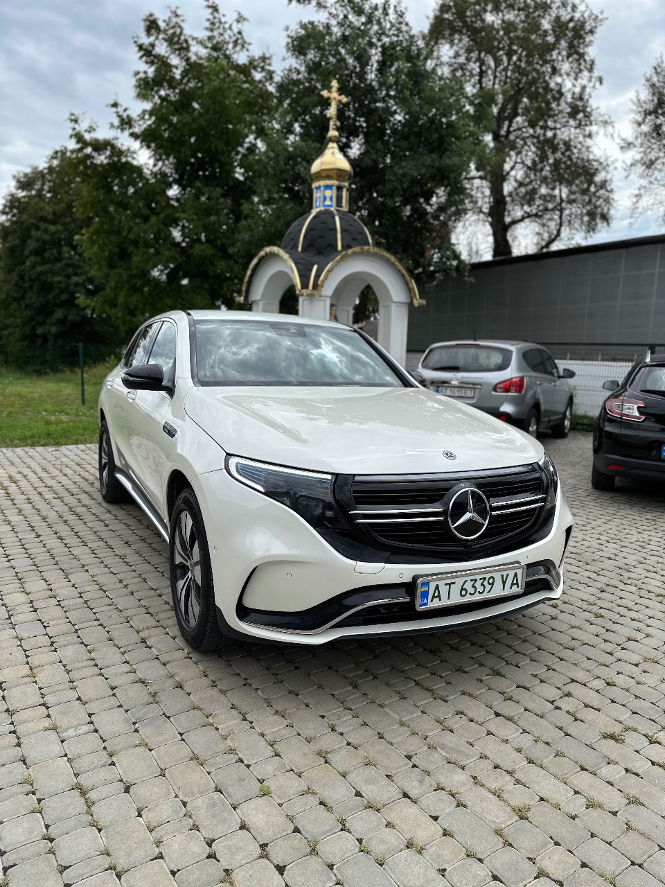Mercedes-Benz EQC - фото 4