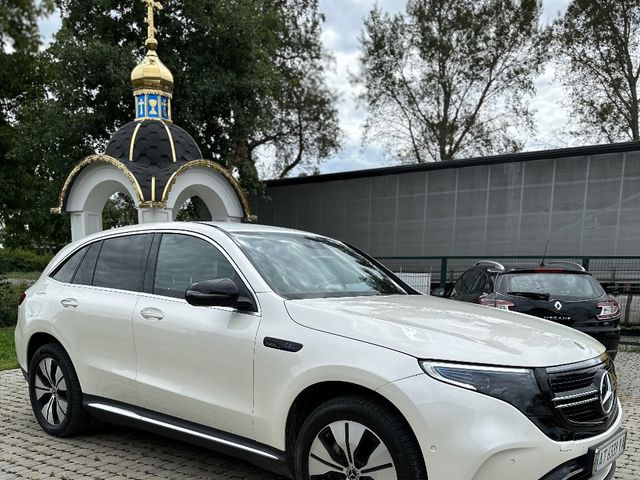 Mercedes-Benz EQC - фото 3