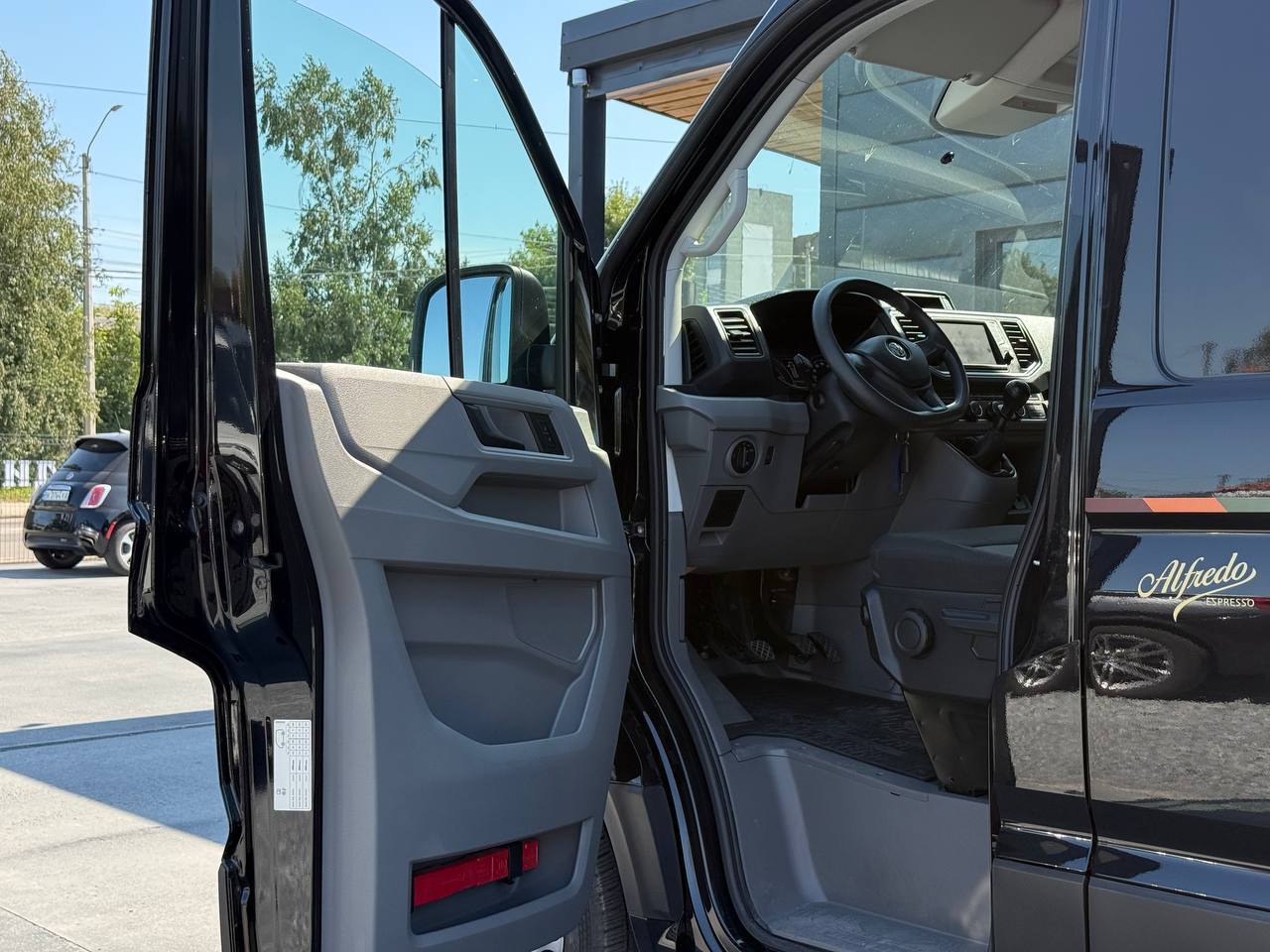 Volkswagen Transporter - фото 13