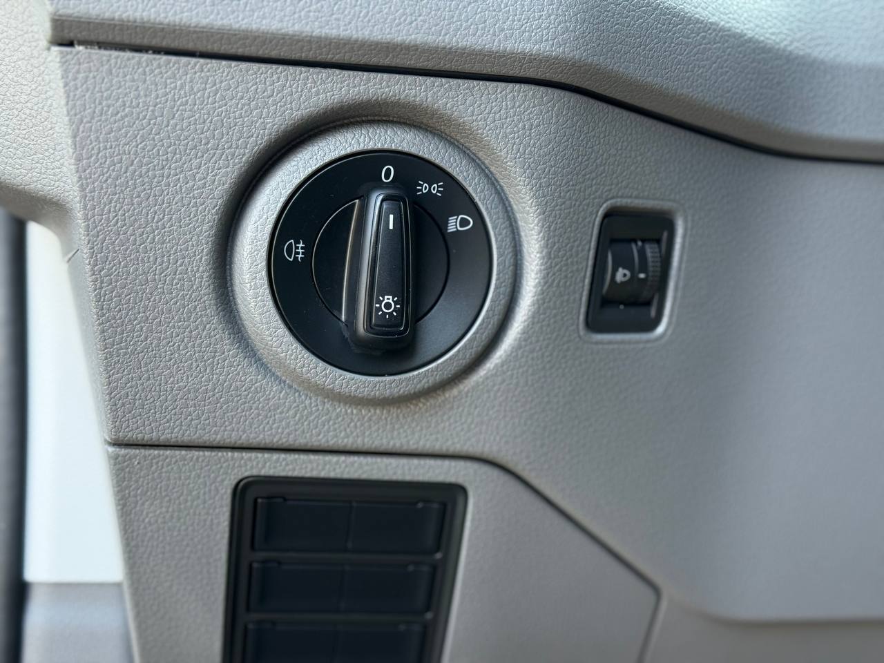 Volkswagen Transporter - фото 17