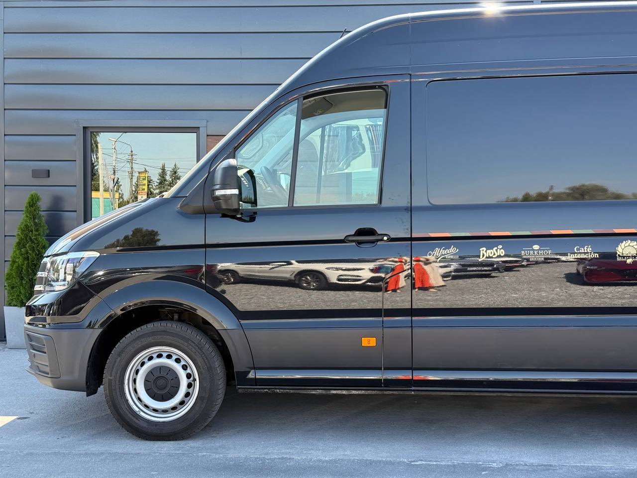 Volkswagen Transporter - фото 7