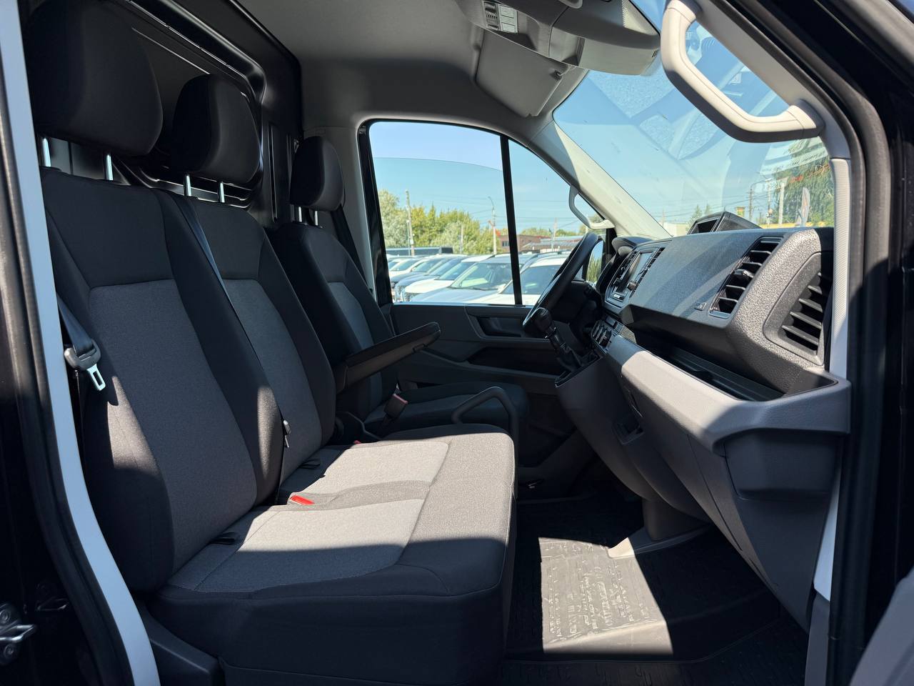 Volkswagen Transporter - фото 52