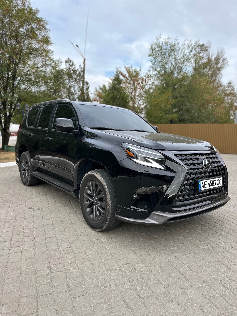 Lexus GX - фото 1