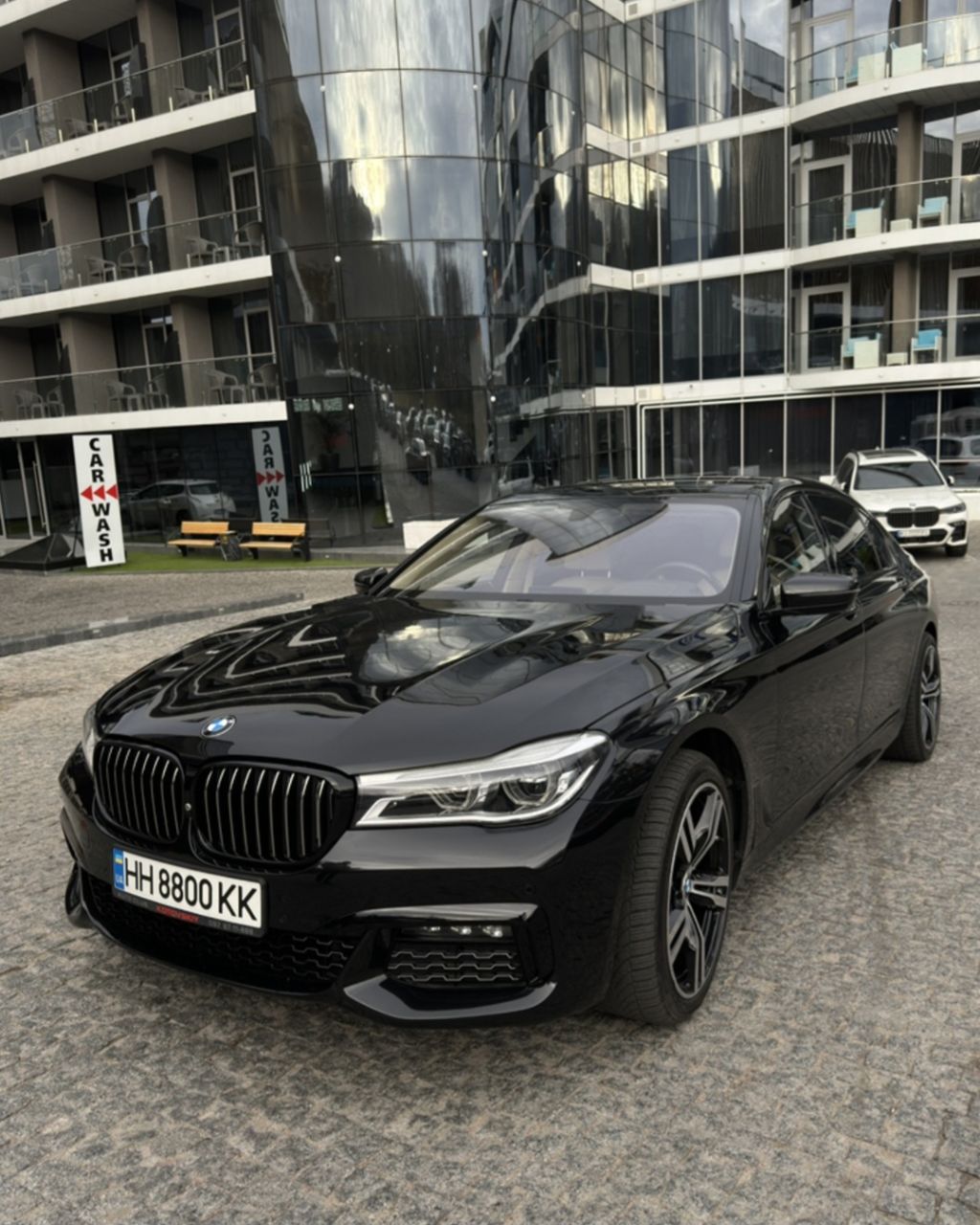BMW 7 серії - фото 8