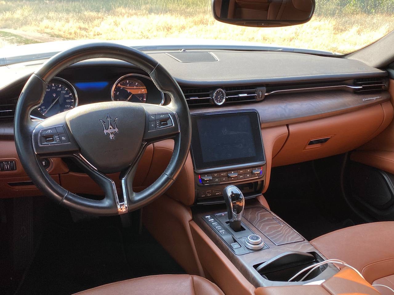 Maserati Quattroporte - фото 19