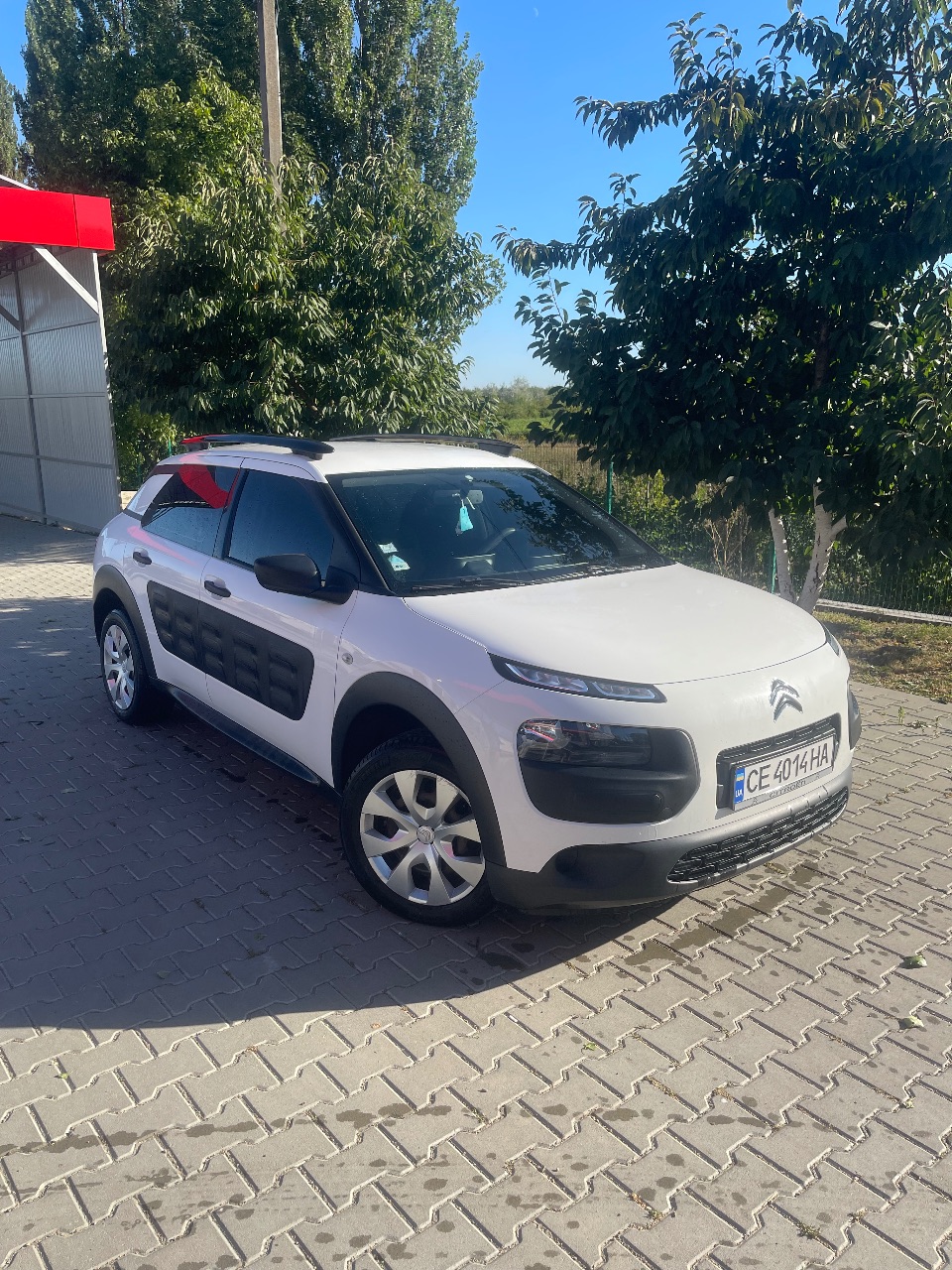 Citroen C4 Cactus - фото 1