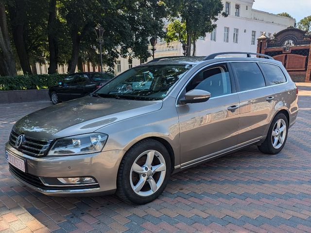Volkswagen Passat 2011, Новоград-Волинський, $9 150 - зображення 3