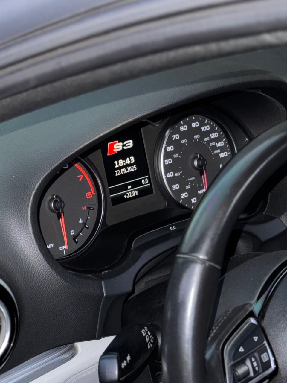 Audi A3 - фото 12