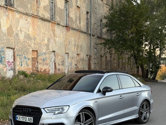 Audi A3 - фото 2