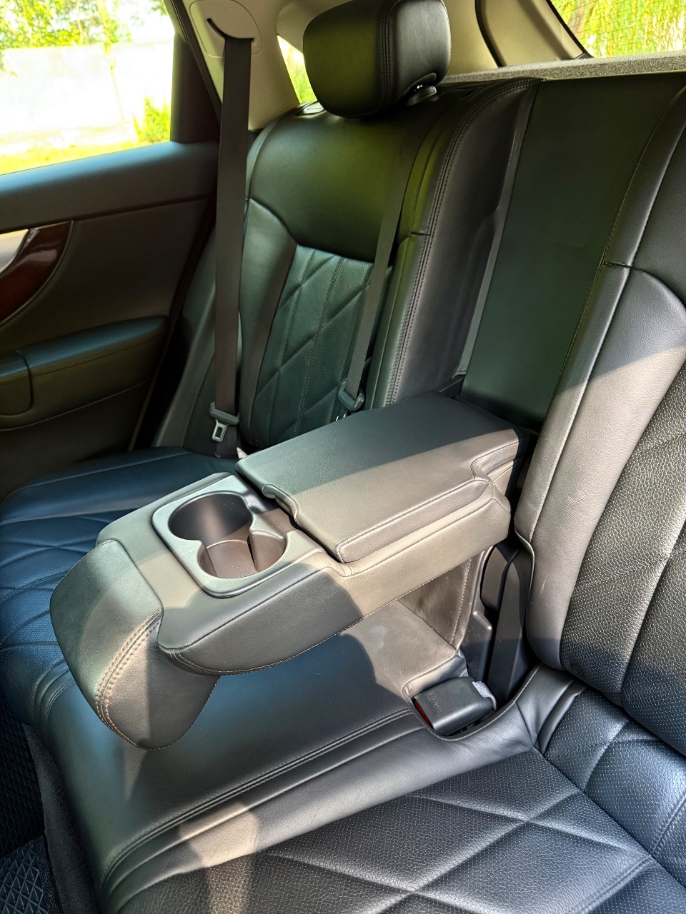Infiniti FX - фото 25