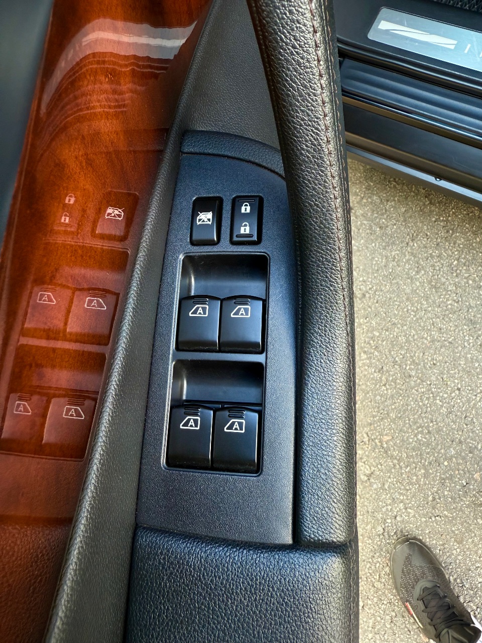 Infiniti FX - фото 16