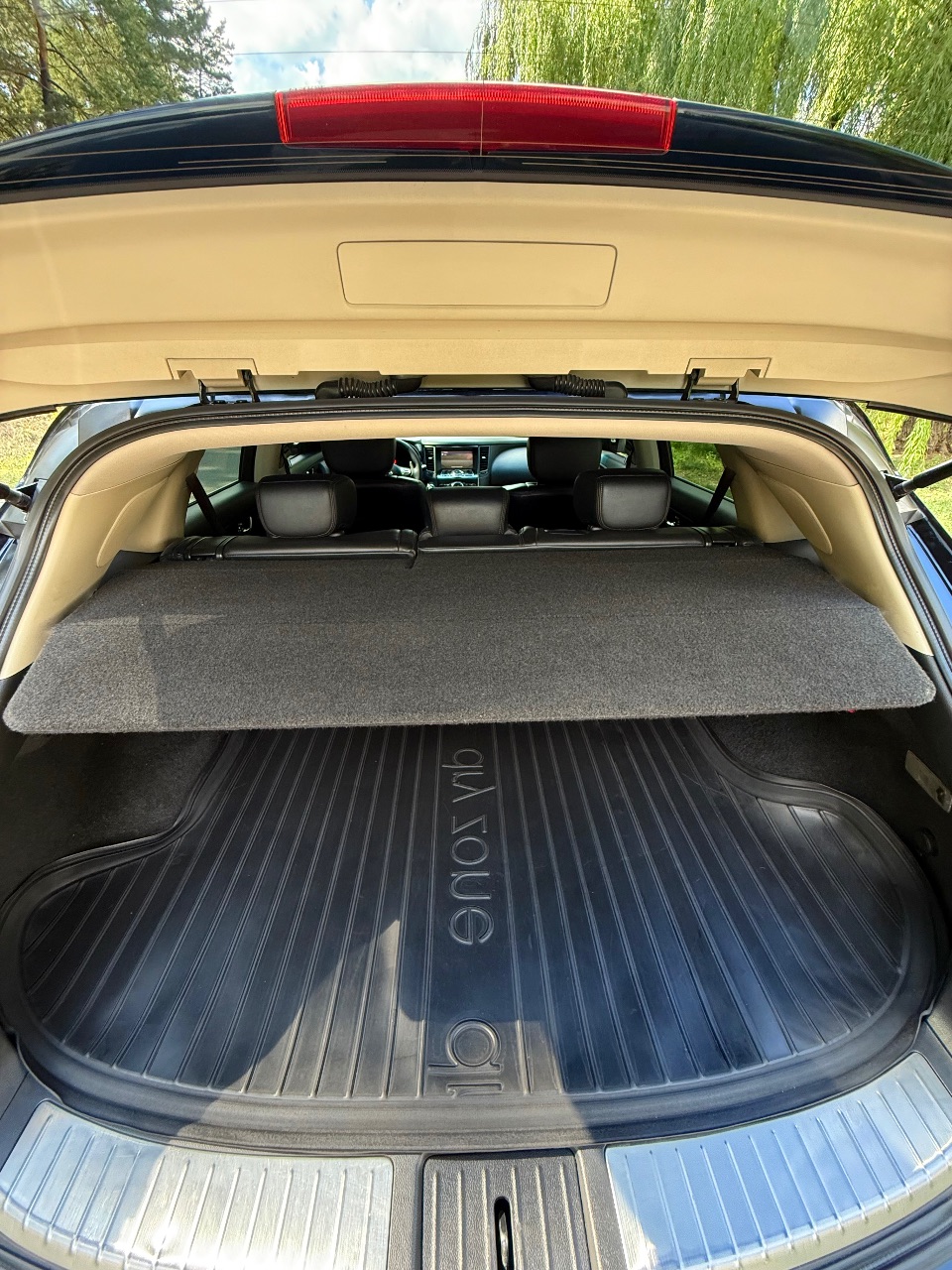 Infiniti FX - фото 27