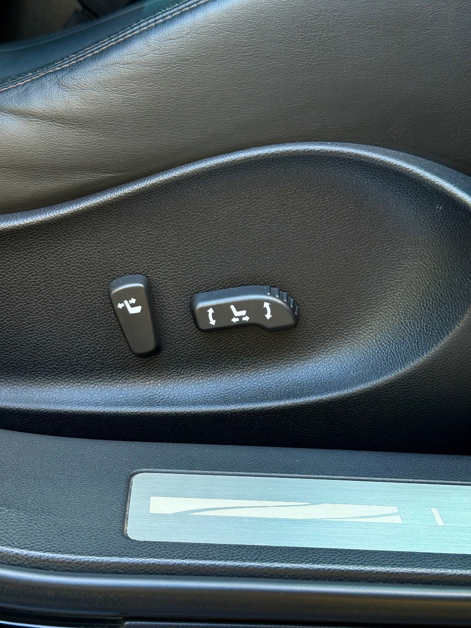 Infiniti FX - фото 37