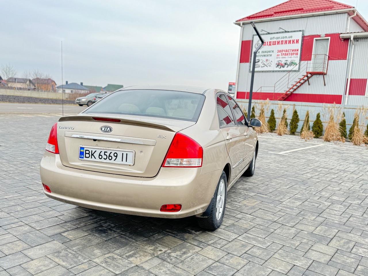 Kia Cerato - фото 4