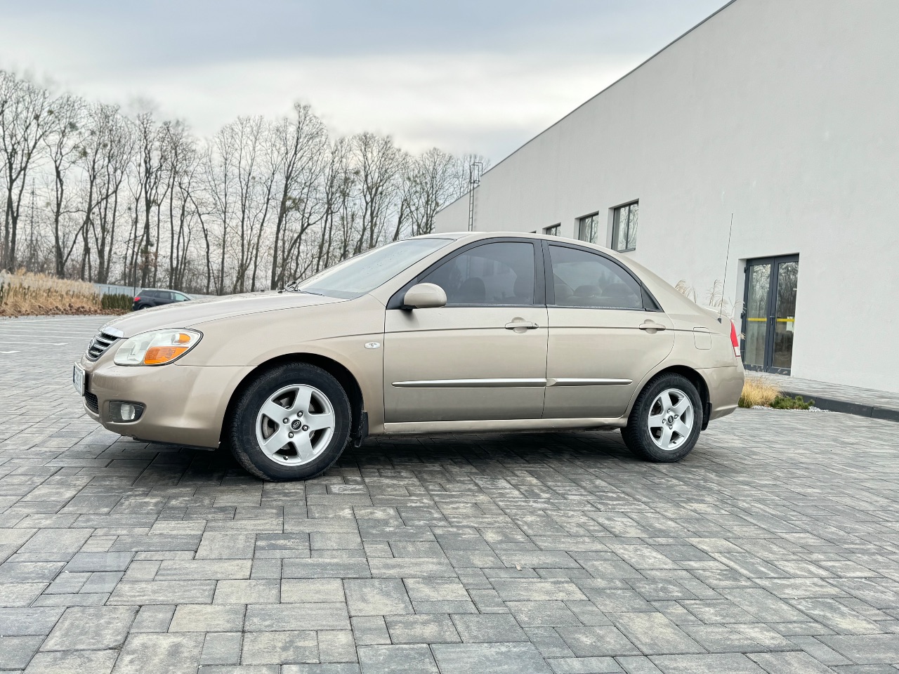 Kia Cerato - фото 2