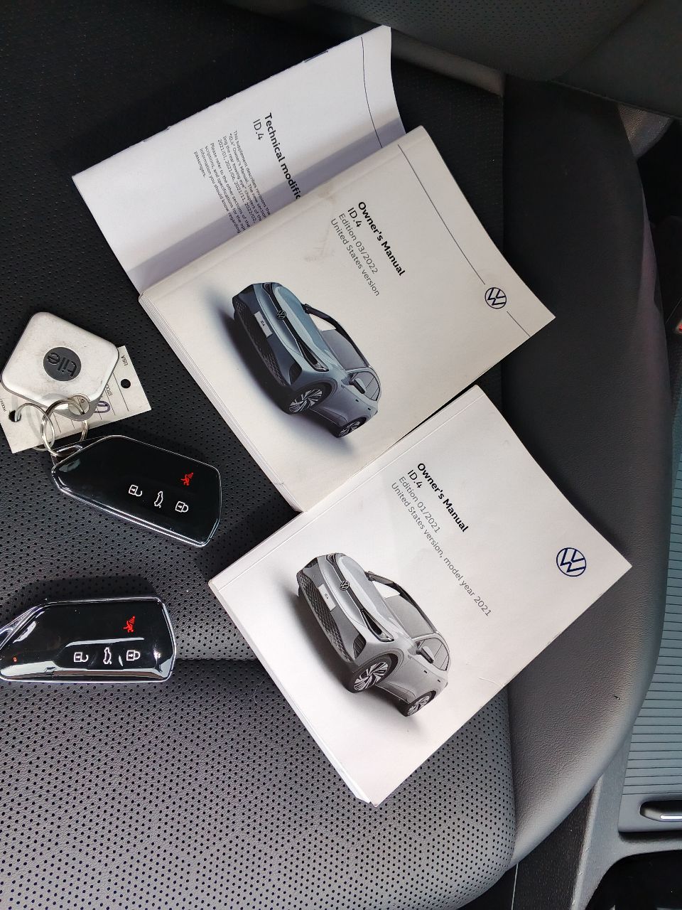 Volkswagen ID.4 - фото 12