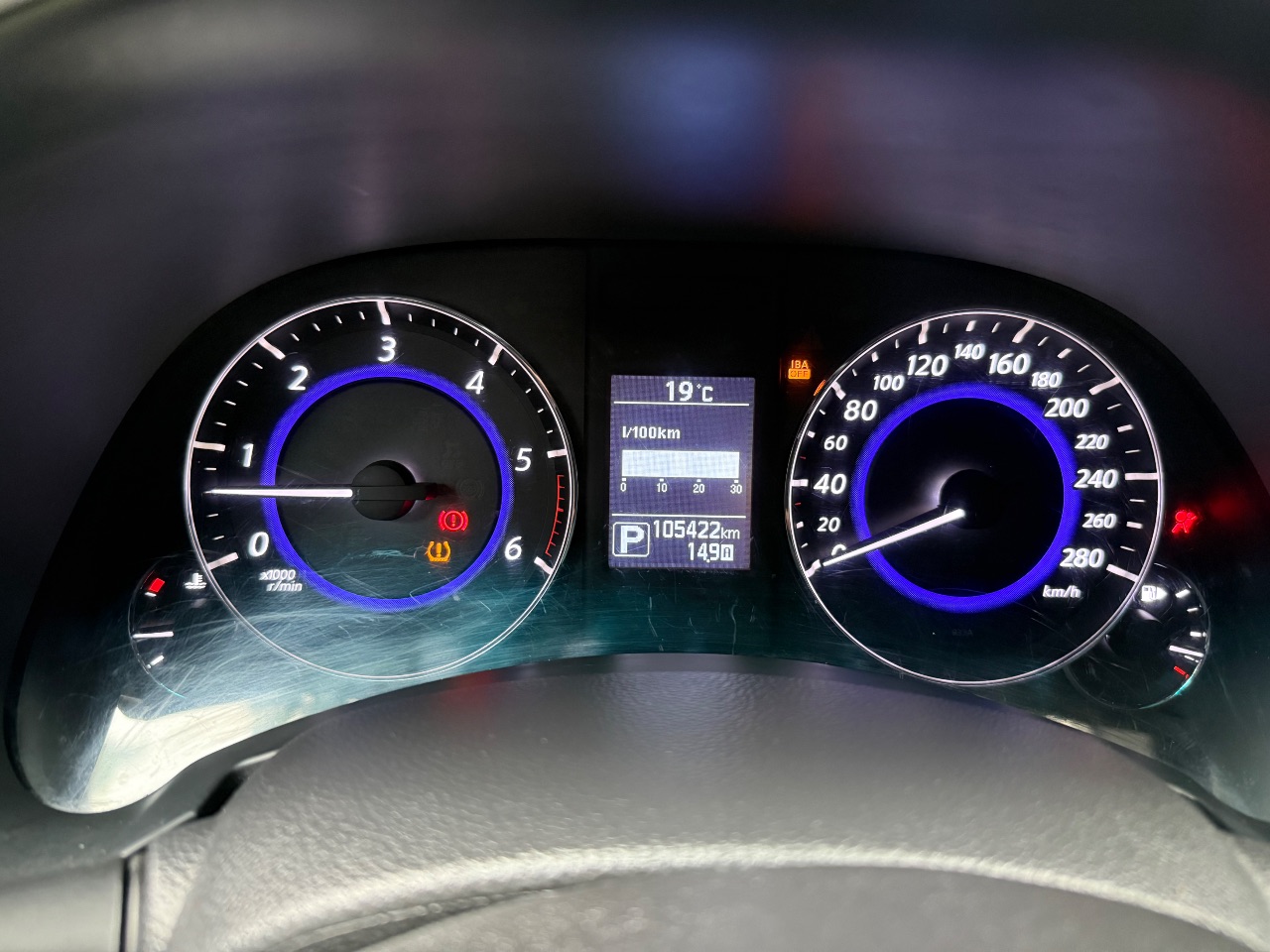 Infiniti QX70 - фото 12