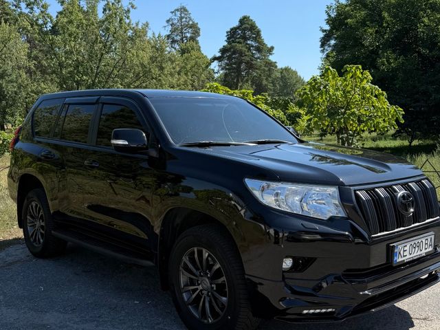 Toyota Land Cruiser Prado - зображення 2