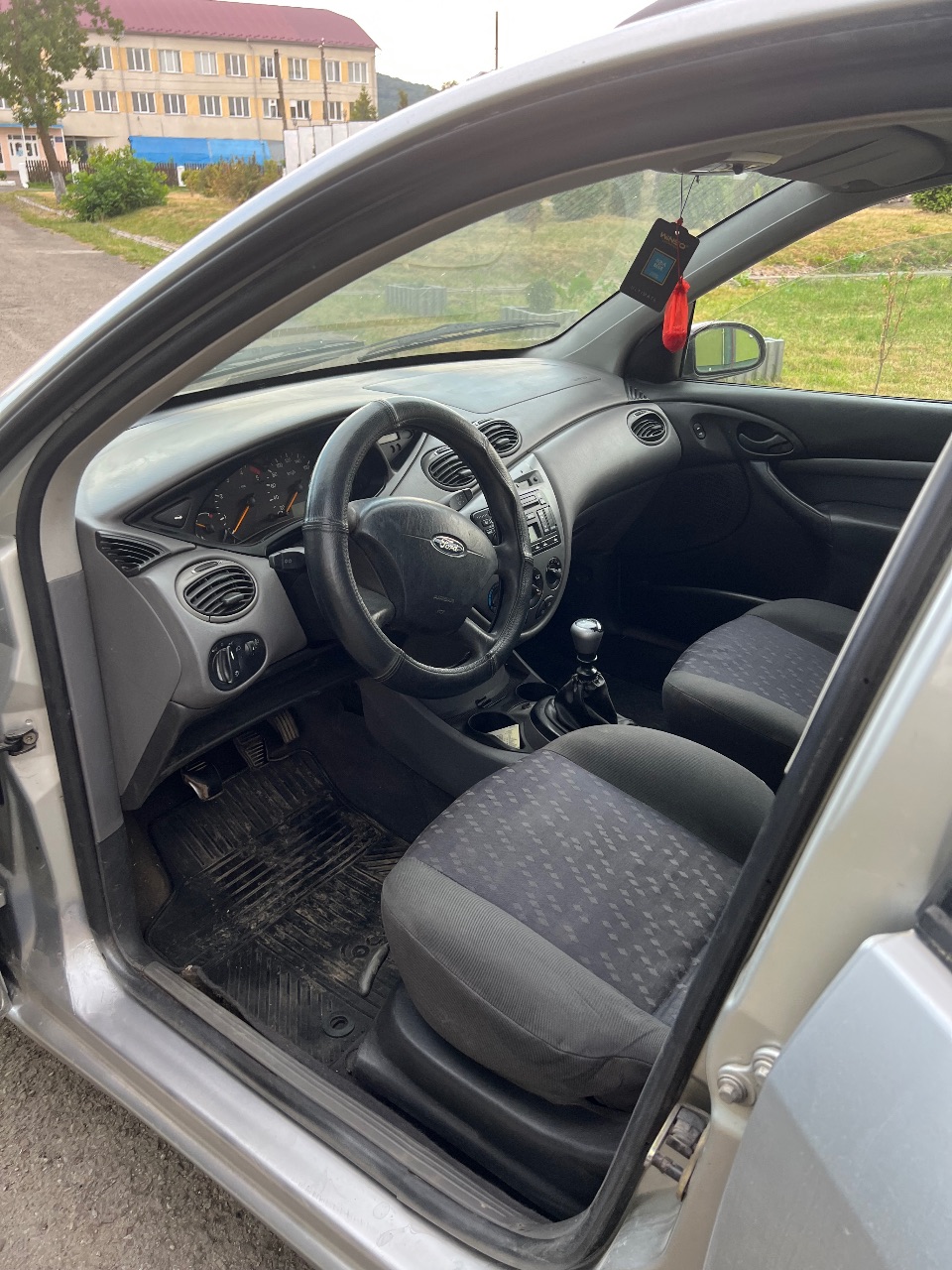 Ford Focus - фото 14