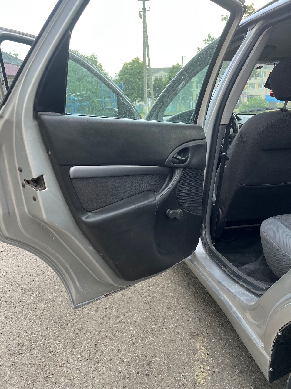 Ford Focus - фото 8