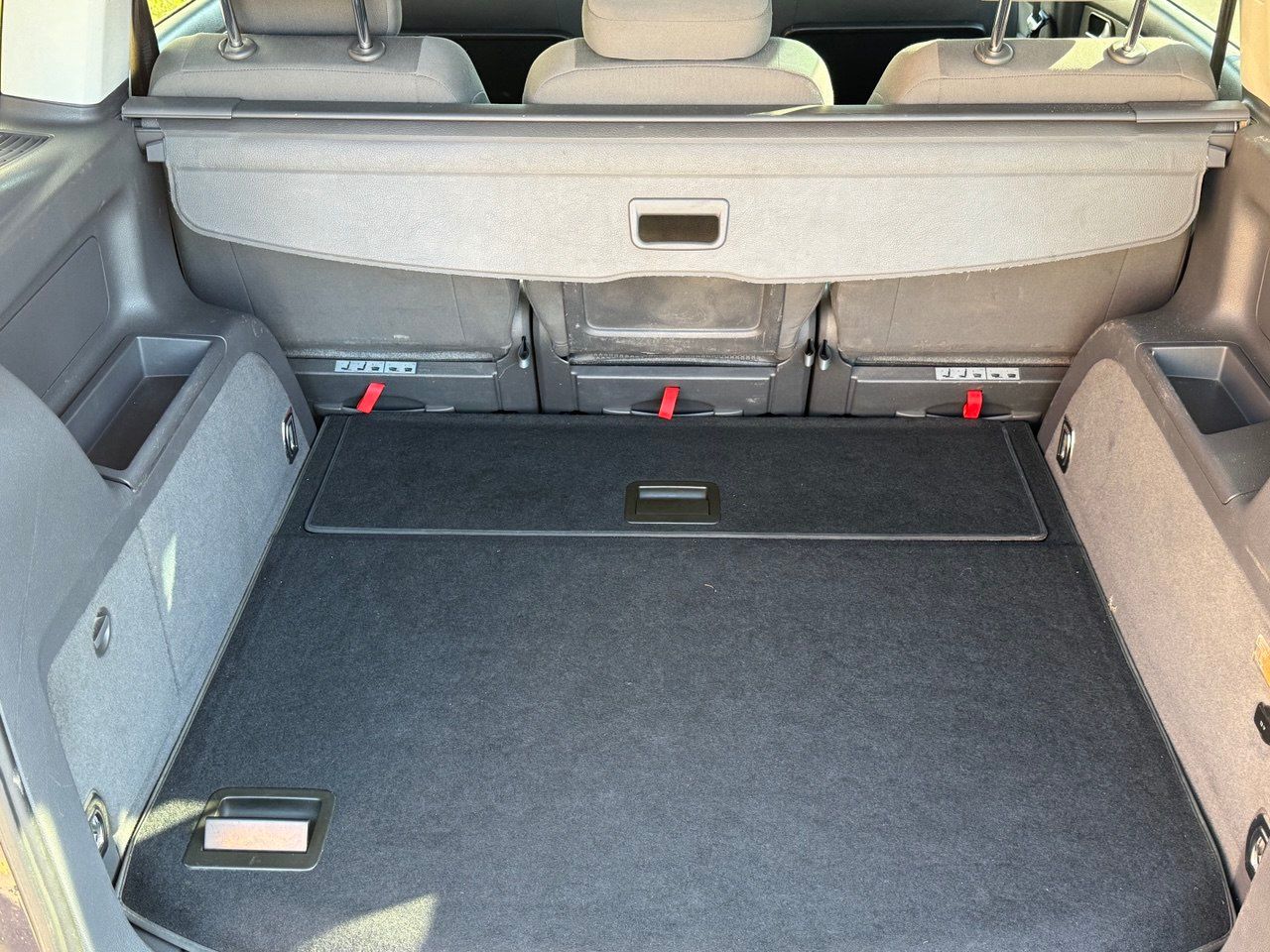 Volkswagen Touran - фото 18