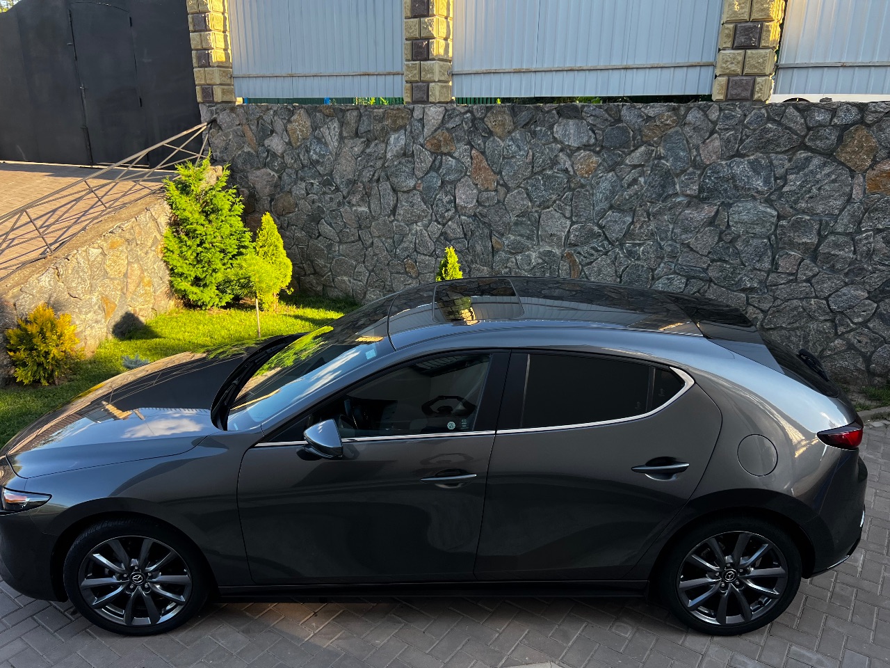 Mazda 3 - фото 20