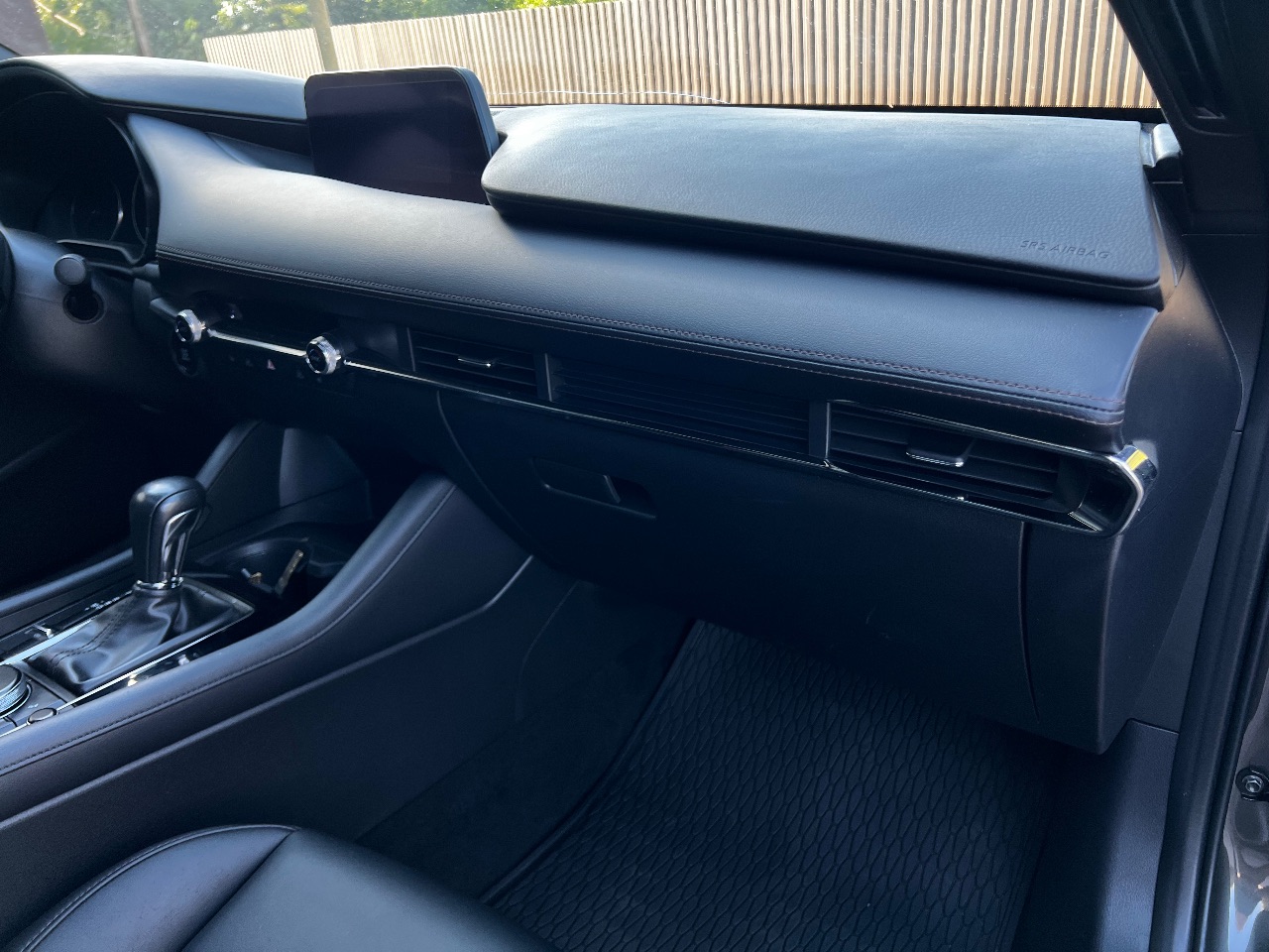 Mazda 3 - фото 37