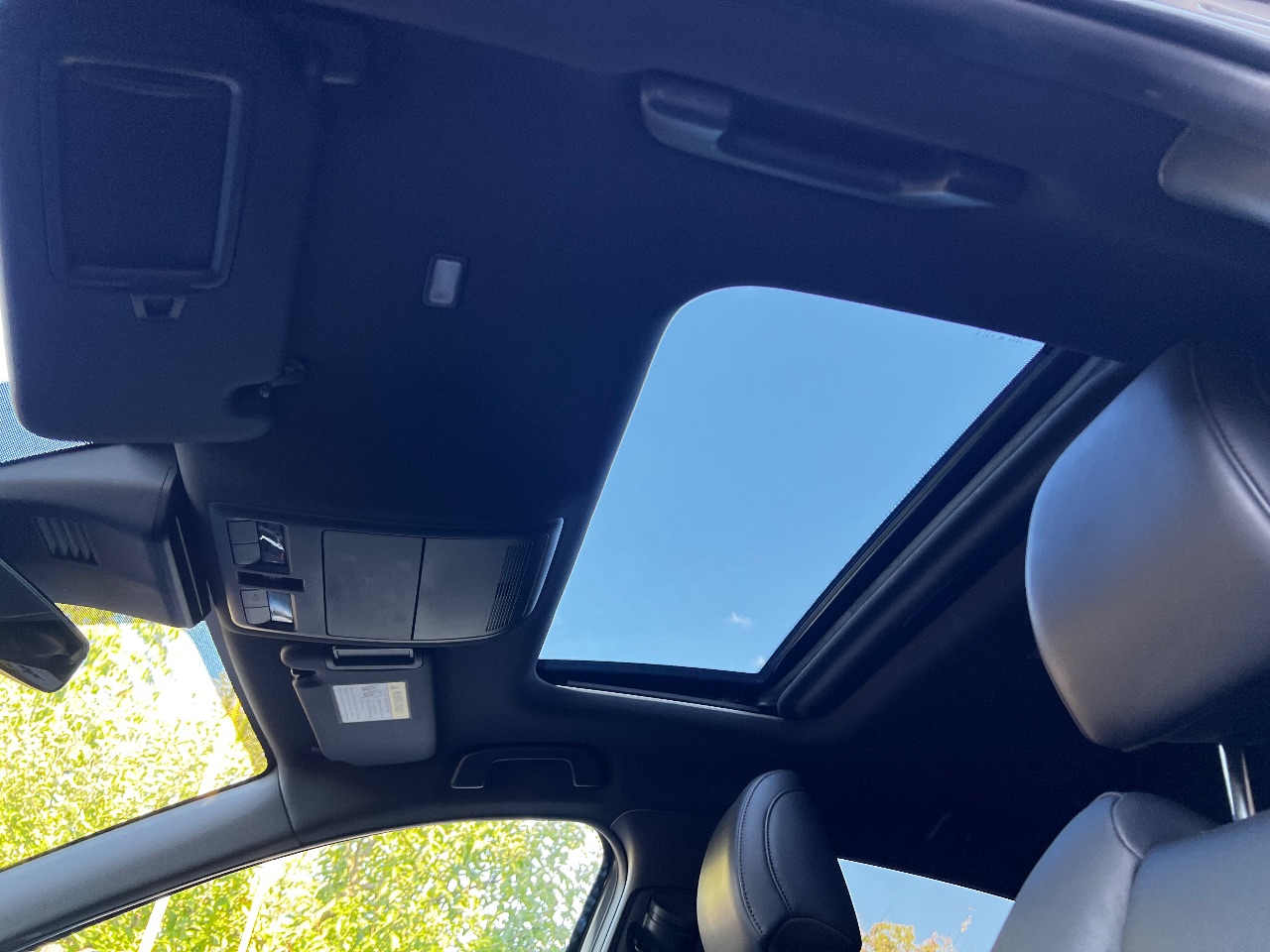 Mazda 3 - фото 40