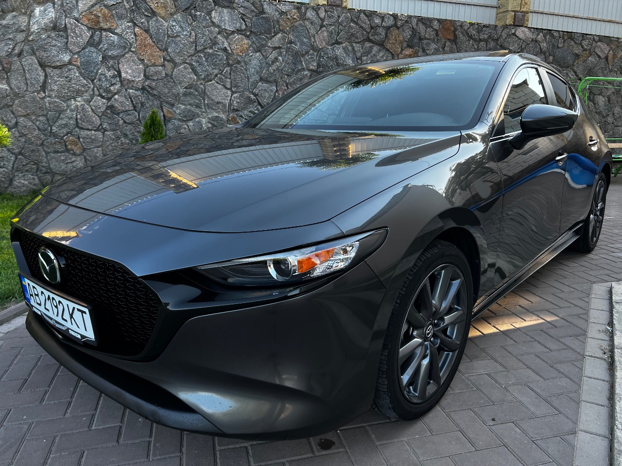 Mazda 3 - фото 5