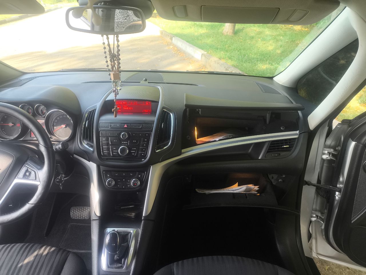 Opel Zafira - фото 26