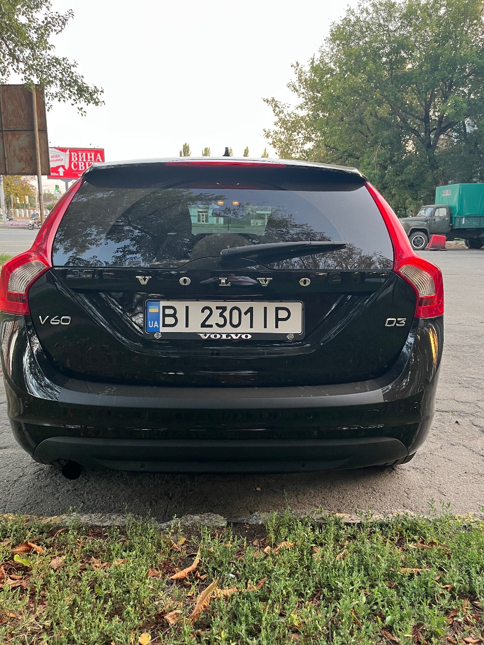 Volvo V60 - фото 12