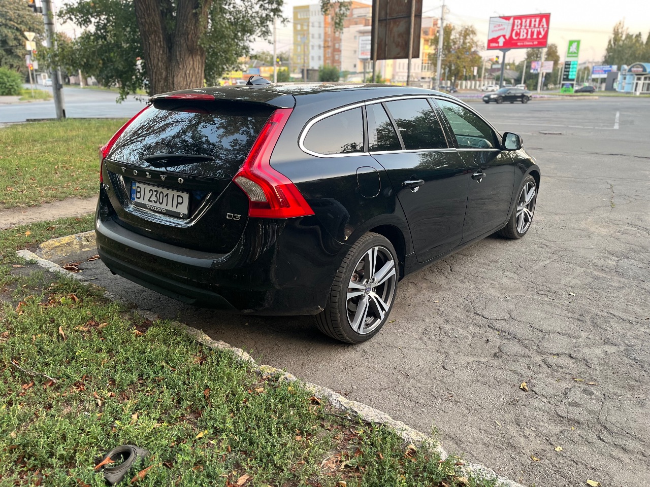 Volvo V60 - фото 2