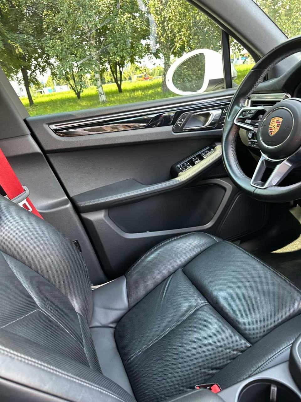 Porsche Macan - фото 25