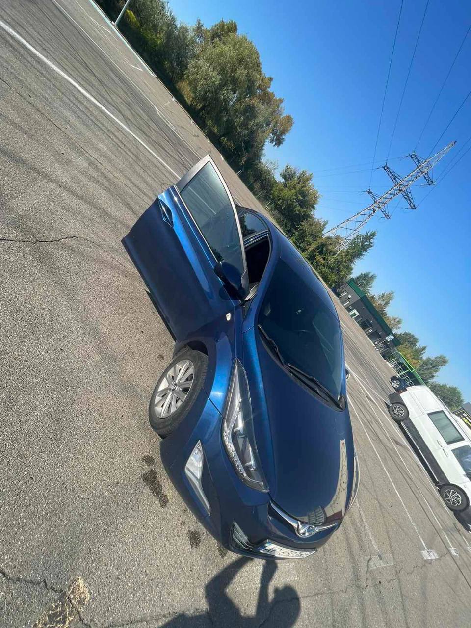 Hyundai Elantra - фото 9