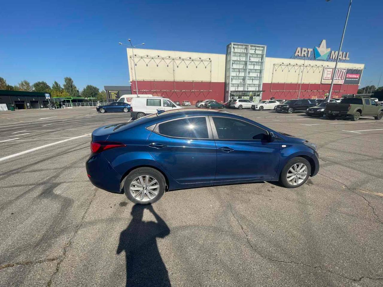 Hyundai Elantra - фото 18