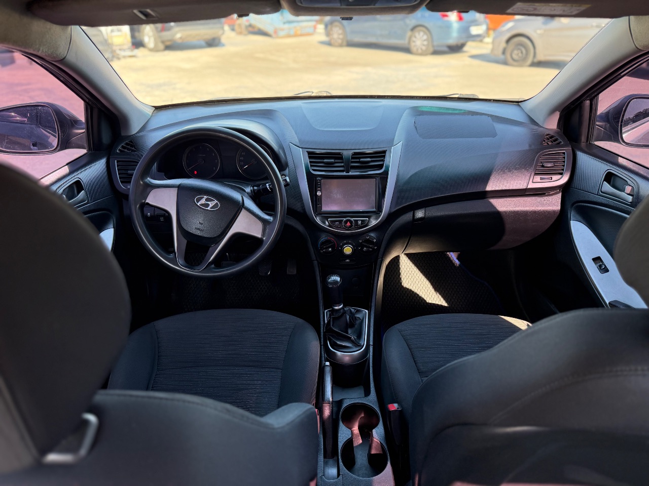 Hyundai Accent - фото 15