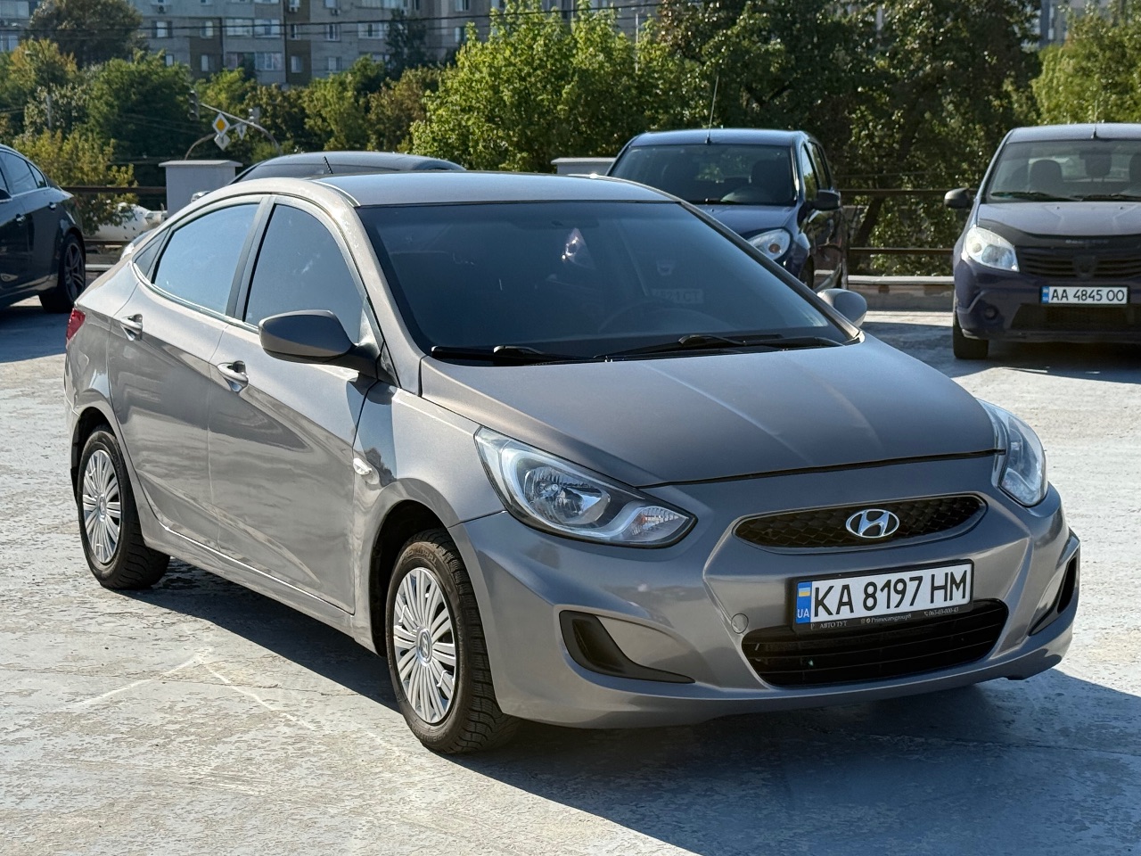 Hyundai Accent - фото 10