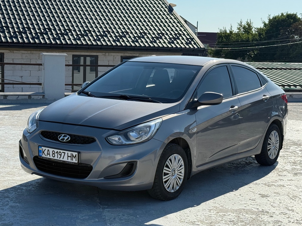 Hyundai Accent - фото 2